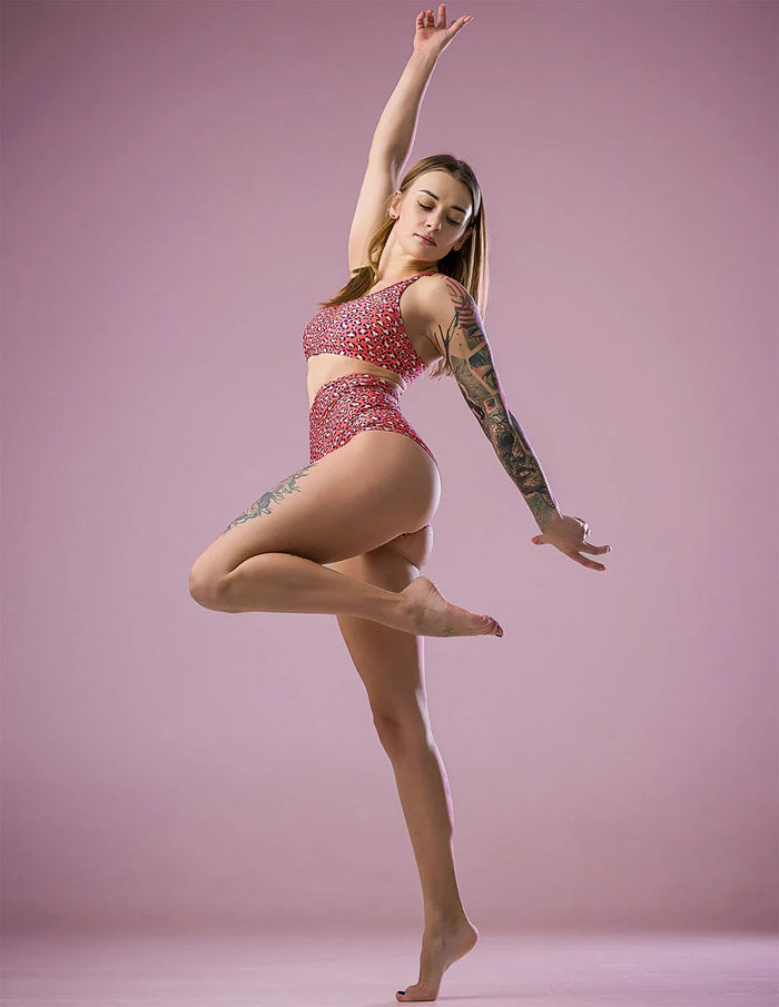 Betty Short Leo KISS Dragonfly - 24/48 HRS