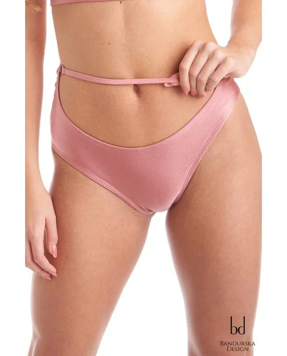 Conjunto Bandurska LOVE SPELLS - VIVE POLE