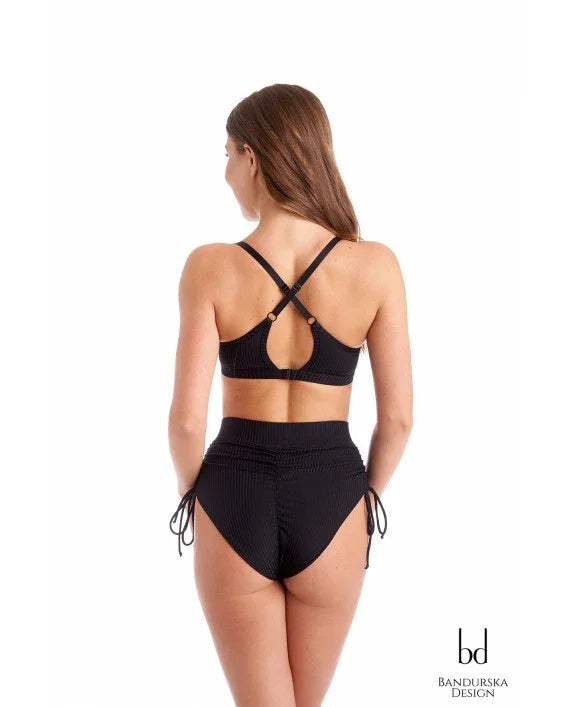 Conjunto Bandurska ZOLA - VIVE POLE