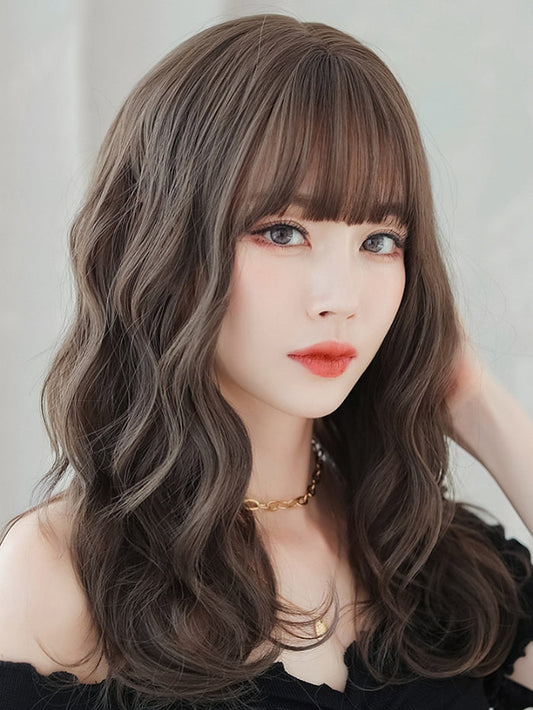 InTheMask by MOLIS brown straight wig with 52cm length and flush bangs, shown on a mannequin head.